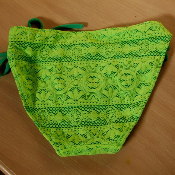 Victoria's Secret bikini bottoms Small lace green - Picture 2 of 2